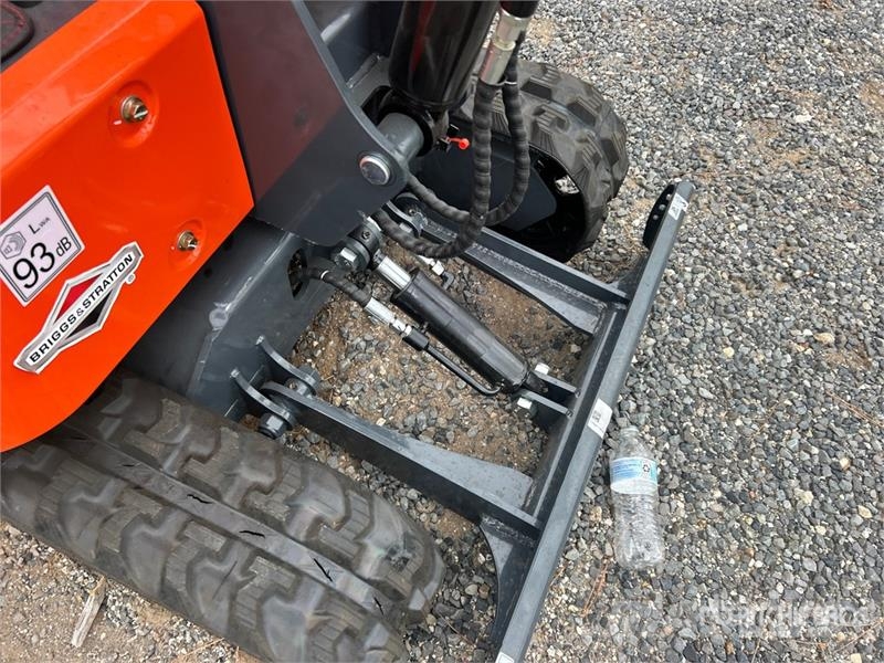 Dig Swift DS-15 Mini Excavator (Unused) Mini bagri <7t