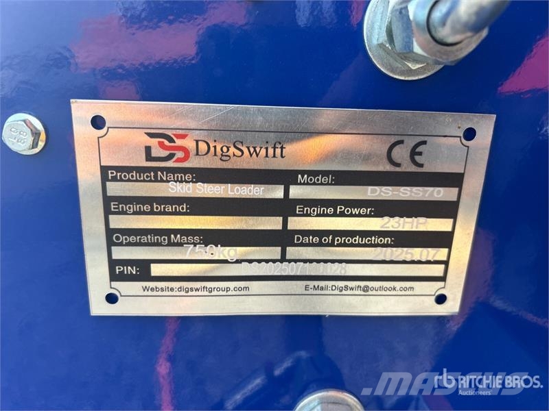  Dig Swift DS-SS70 Mini Compact Track Loader (Unuse Kompaktlader