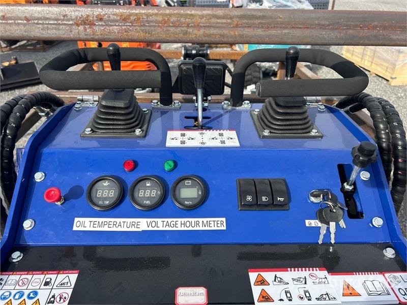  Dig Swift DS-SS70 Mini Compact Track Loader (Unuse Kompaktlader
