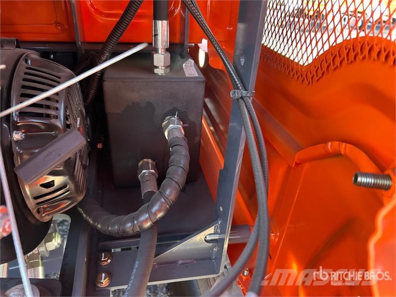 Digmaster DM100Pro Mini Excavator Міні-екскаватори < 7т