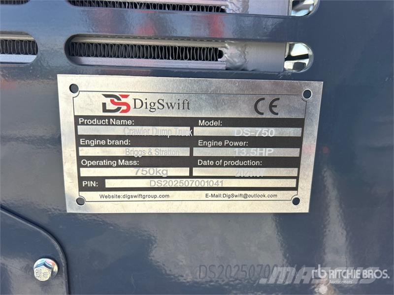 DigSwift DS-750 Mini Crawler Concrete Mixer (Unuse معدات البناء - غير ذلك