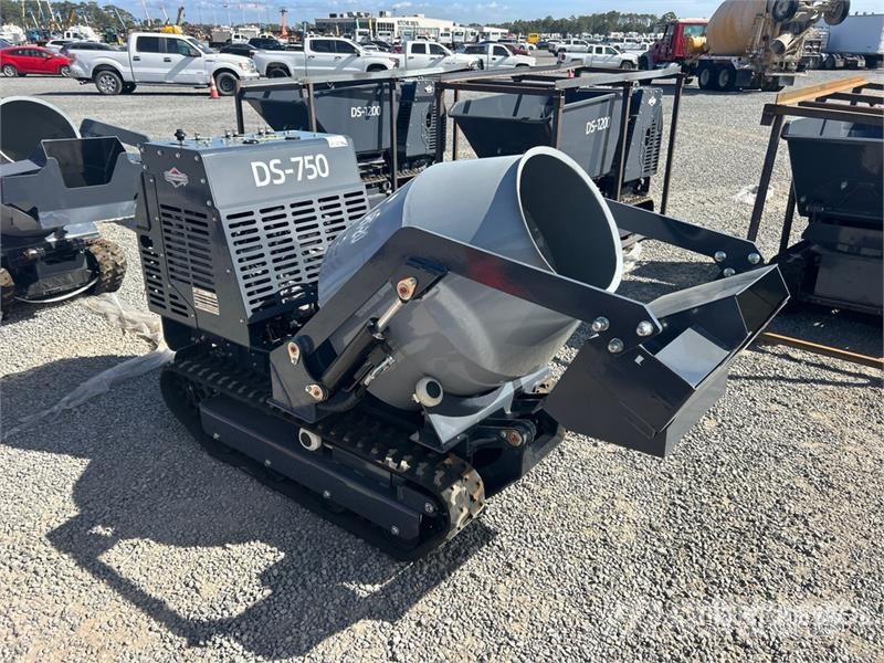 DigSwift DS-750 Mini Crawler Concrete Mixer (Unuse معدات البناء - غير ذلك