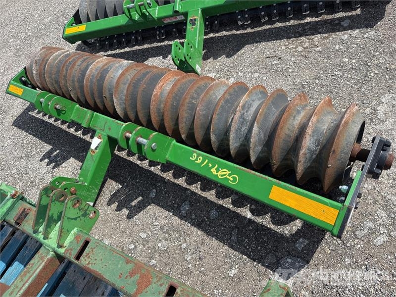 Dirt Dog 103 In Crimper Seeder Drillmaschinen