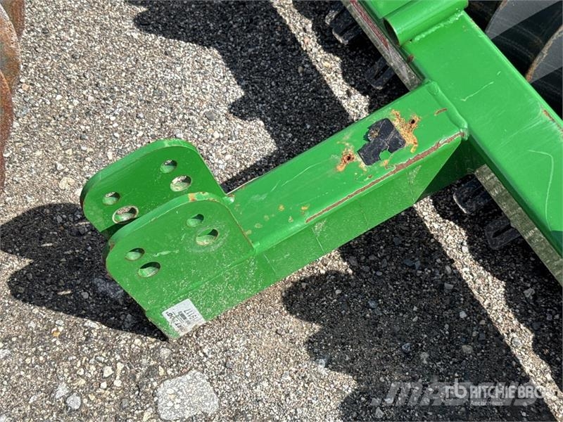 Dirt Dog 103 In Crimper Seeder Drillmaschinen