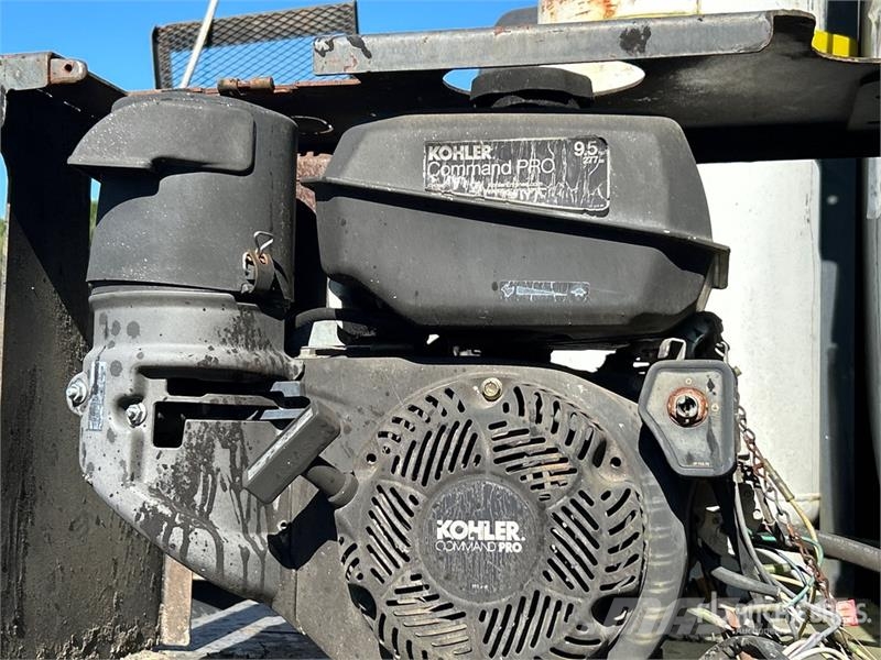 Ditch Runner DR-325 HT Towable Asphalt 325 Gallon Asfaldimasinate lisatarvikud