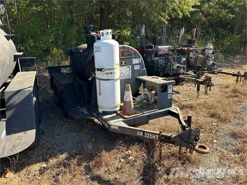 Ditch Runner DR-325 HT Towable Asphalt 325 Gallon Asfaldimasinate lisatarvikud