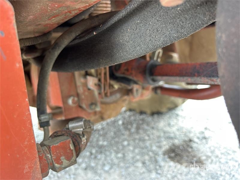 Ditch Witch 3610 Freze za kopanje jarkov Trenčerji