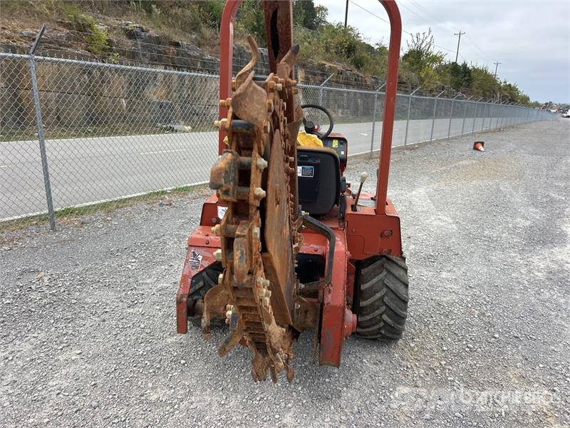 Ditch Witch 3610 Freze za kopanje jarkov Trenčerji