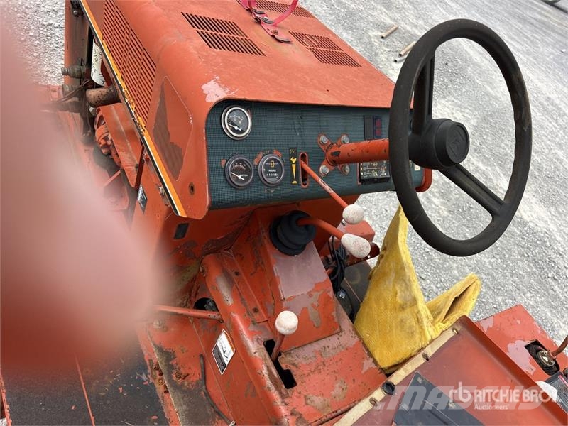 Ditch Witch 3610 Freze za kopanje jarkov Trenčerji