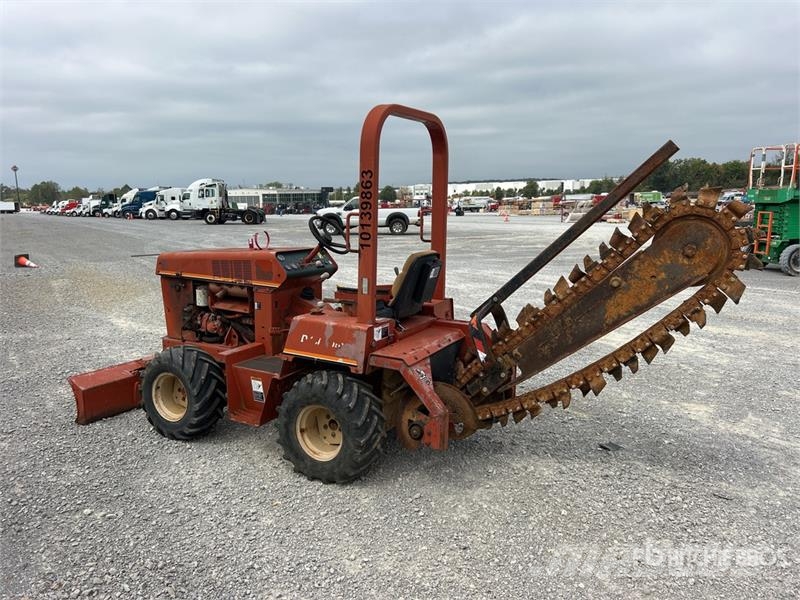 Ditch Witch 3610 Freze za kopanje jarkov Trenčerji
