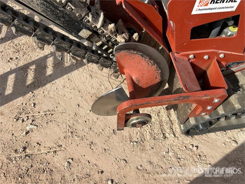 Ditch Witch C24X Εκσκαφέας χανδάκων