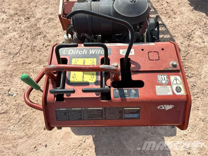 Ditch Witch C24X Εκσκαφέας χανδάκων