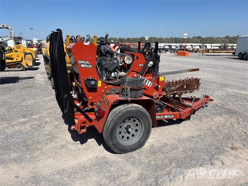 Ditch Witch C24X Trenchers