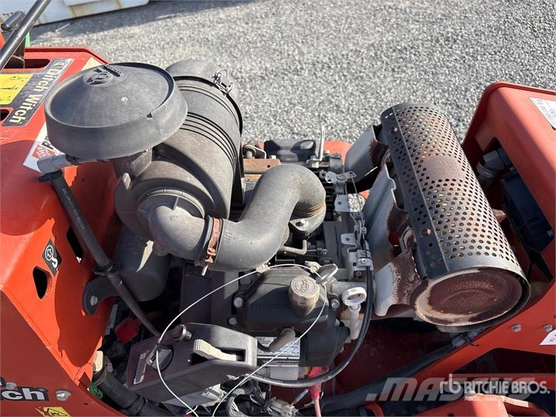 Ditch Witch C24X ماكينات حفر خنادق