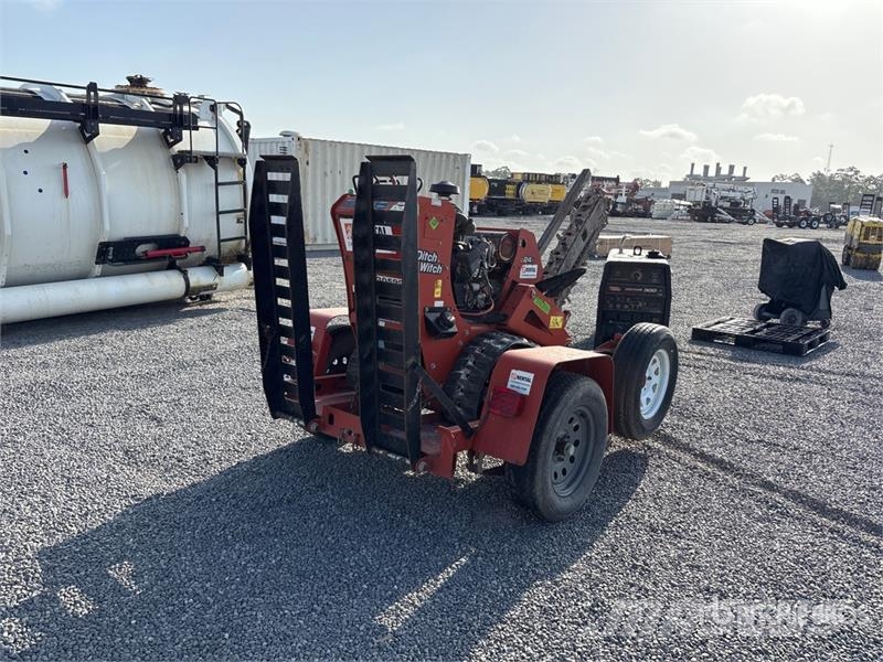 Ditch Witch C24X ماكينات حفر خنادق