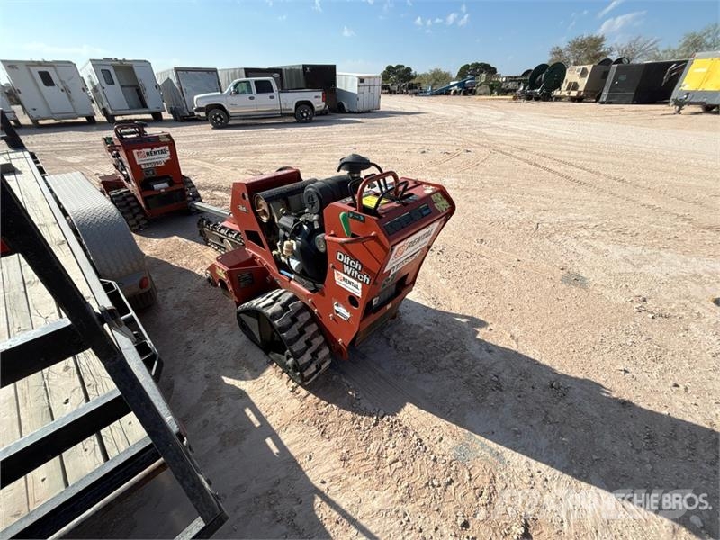 Ditch Witch C24X Freze za kopanje jarkov Trenčerji
