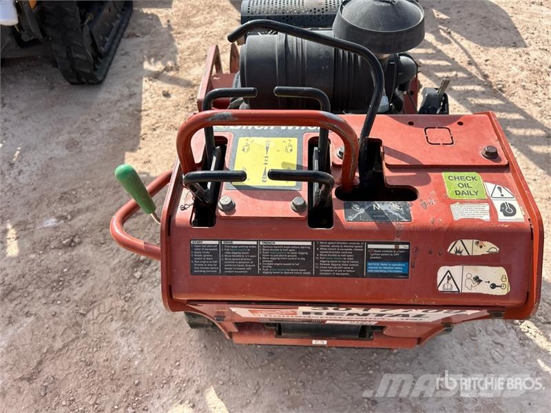 Ditch Witch C24X Εκσκαφέας χανδάκων