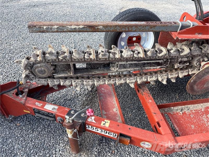 Ditch Witch C24X ماكينات حفر خنادق