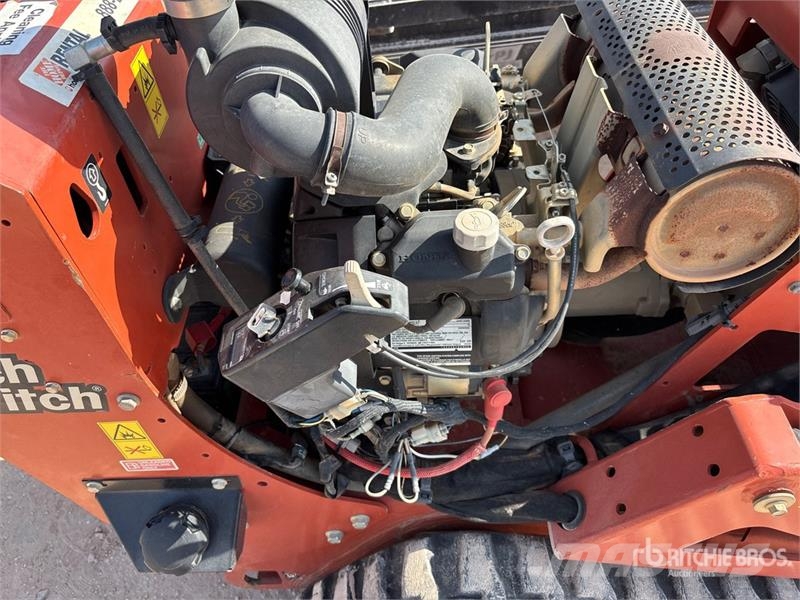 Ditch Witch C24X Freze za kopanje jarkov Trenčerji