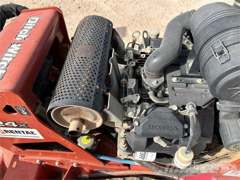 Ditch Witch C24X Εκσκαφέας χανδάκων