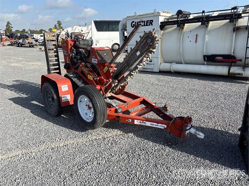 Ditch Witch C24X ماكينات حفر خنادق