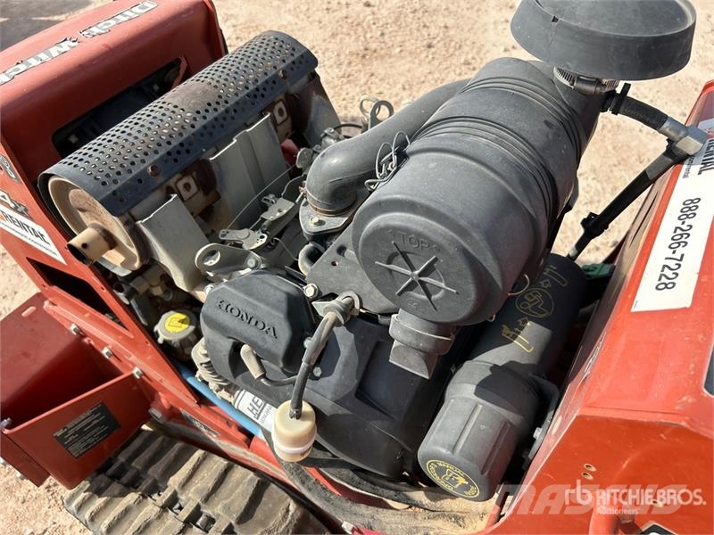 Ditch Witch C24X Εκσκαφέας χανδάκων