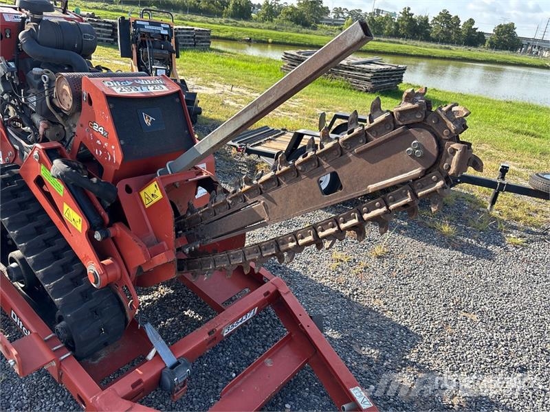 Ditch Witch C24X Kedjegrävmaskiner