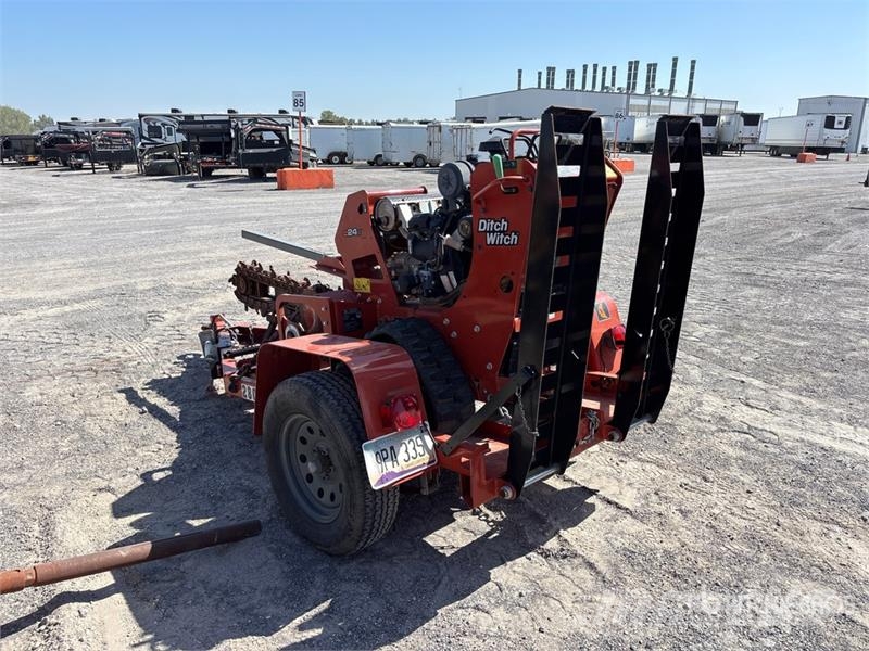 Ditch Witch C24X Trenchers