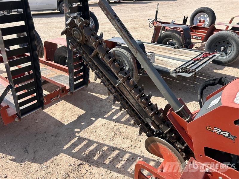 Ditch Witch C24X Εκσκαφέας χανδάκων
