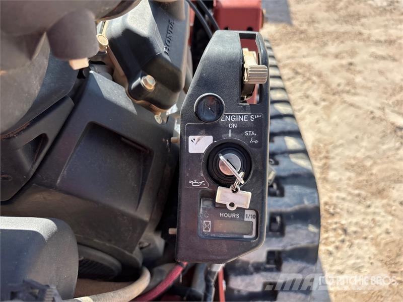 Ditch Witch C24X Freze za kopanje jarkov Trenčerji
