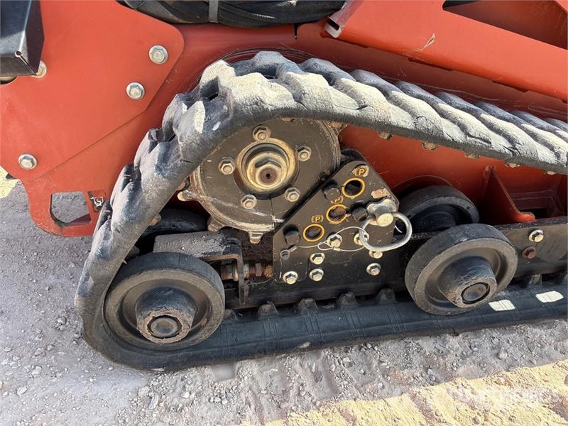 Ditch Witch C24X Freze za kopanje jarkov Trenčerji