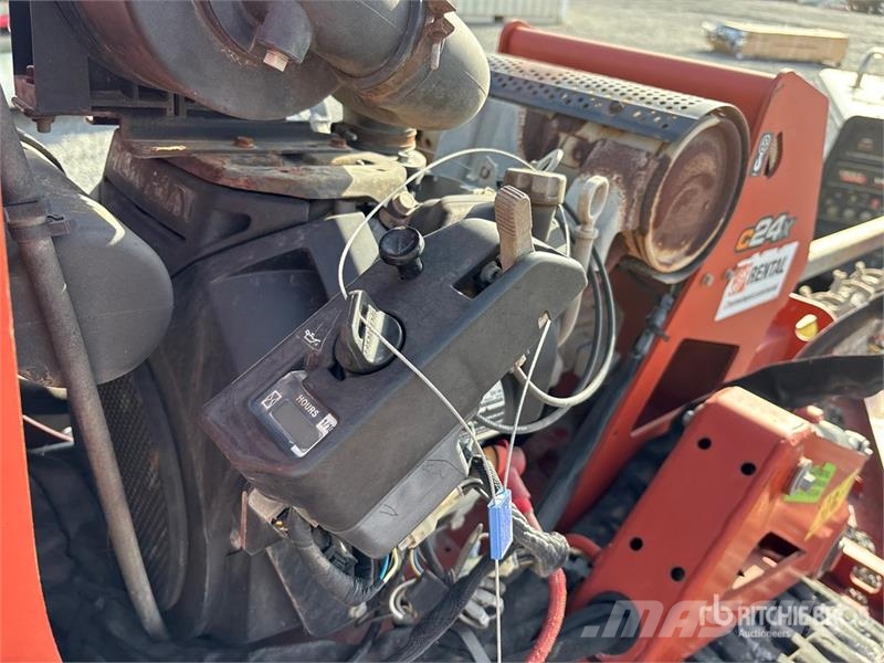Ditch Witch C24X ماكينات حفر خنادق
