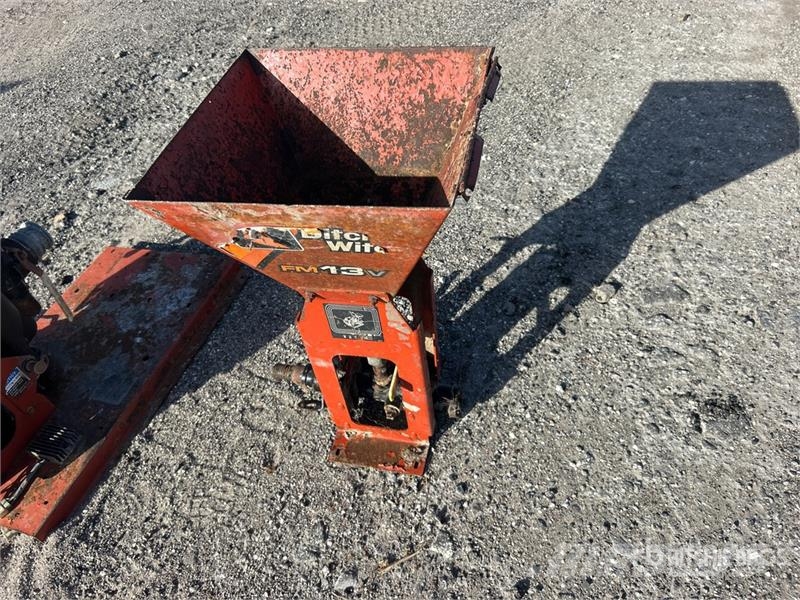 Ditch Witch FM13 Accesorios y repuestos para equipo de perforación