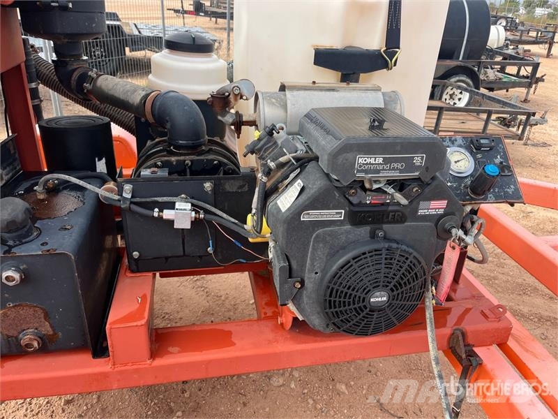 Ditch Witch FX20 150 gal S/A Vacuum Excavation Unit Drilling equipment accessories and spare parts