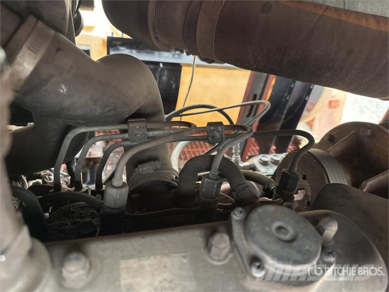 Ditch Witch FX30 500 gal T/A Vacuum Excavation Unit 드릴링 장비 부속품 및 예비 부품