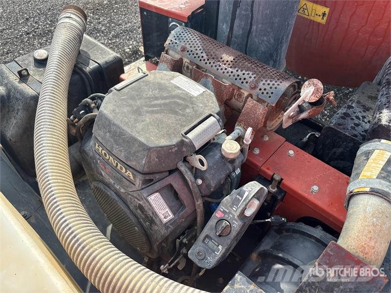 Ditch Witch MV8 T/A Vacuum Excavation Unit Acessórios e peças sobressalentes para equipamento de perfuração