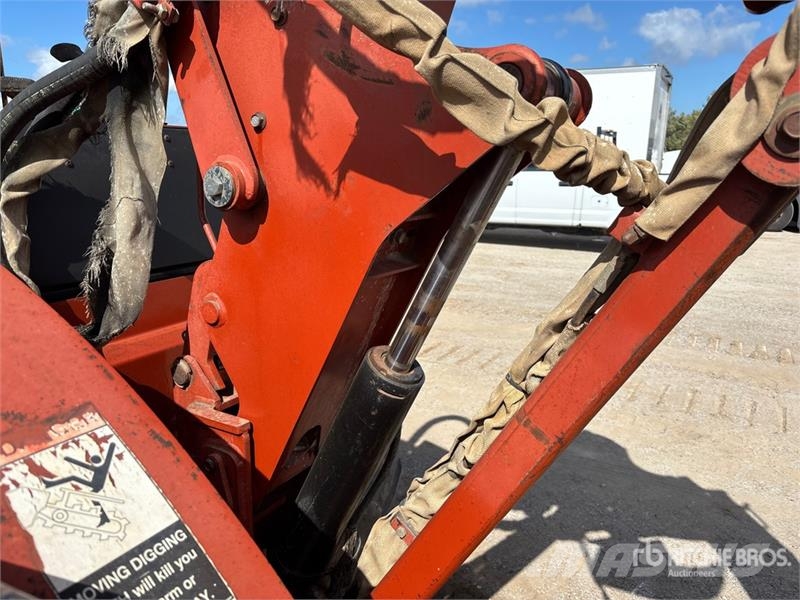 Ditch Witch RT95H 4x4 Trencher Trancheuse