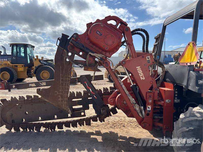 Ditch Witch RT95H 4x4 Trencher Trancheuse