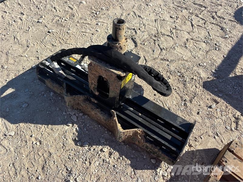 Ditch Witch RW2 Mini Skid Steer Auger 드릴