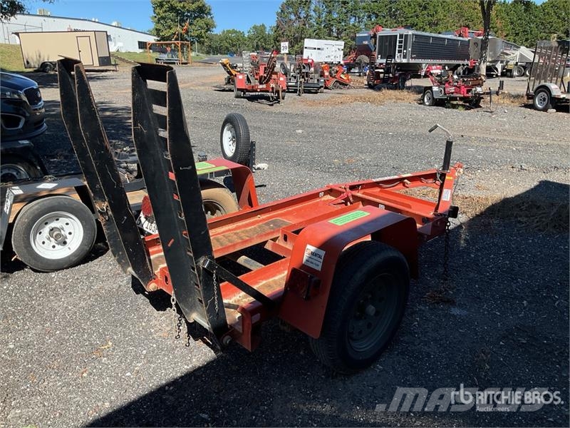 Ditch Witch S3C 6 ft S/A Trencher Trailer ローローダー