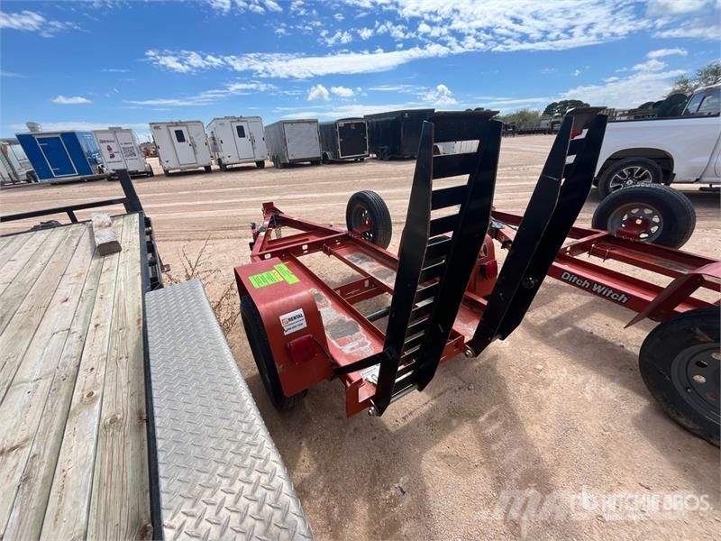 Ditch Witch S3C 70 ft S/A Trencher Trailer Низкорамные прицепы