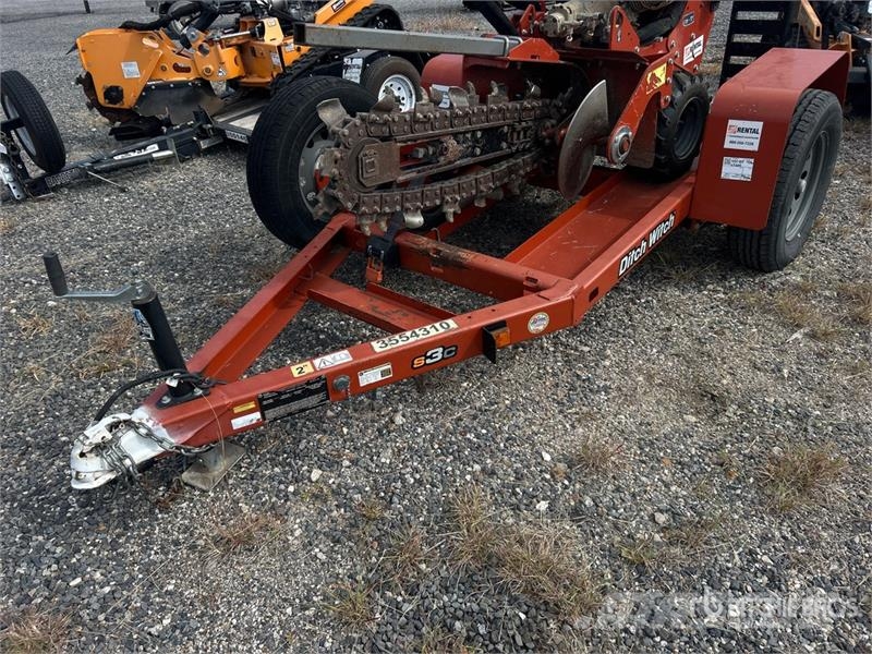 Ditch Witch Walk Behind Trencher w/2020 Ditch Witch Trailer Rovokopači freze za kanale Trenčeri