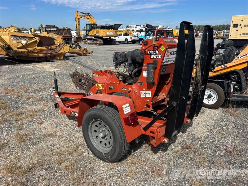 Ditch Witch Walk Behind Trencher w/2020 Ditch Witch Trailer Rovokopači freze za kanale Trenčeri