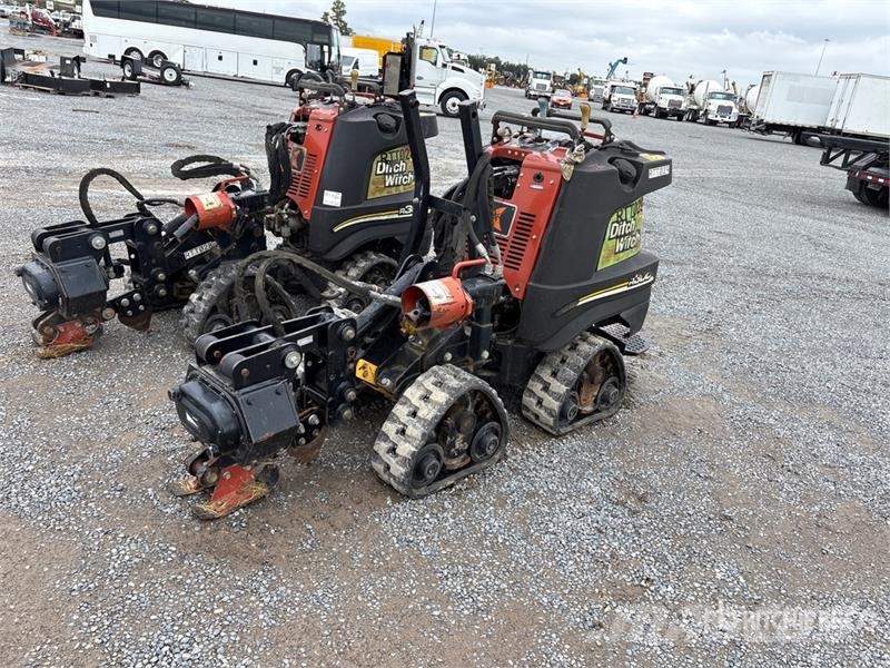 Ditch Witch Zahn R300 Tracked Tool Carrier Trencher Trancheuse