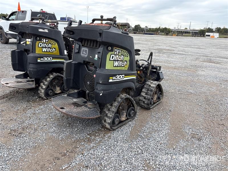 Ditch Witch Zahn R300 Tracked Tool Carrier Trencher Trancheuse