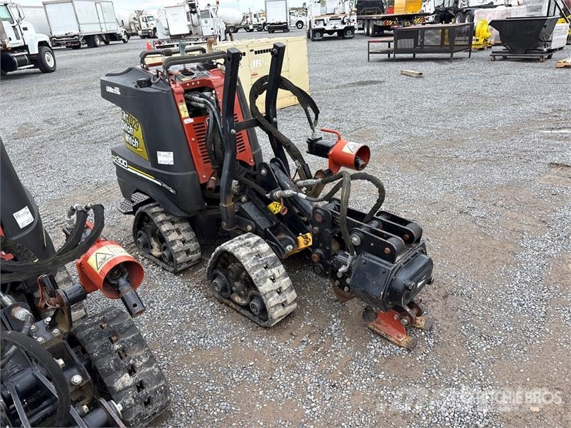 Ditch Witch Zahn R300 Tracked Tool Carrier Trencher Trancheuse