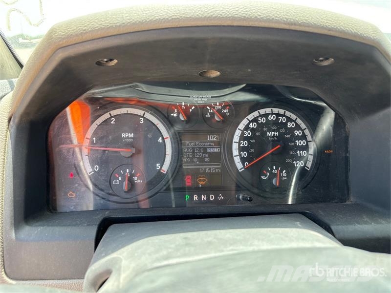 Dodge 5500 4x4 Service Truck (Inoperable) 市政车