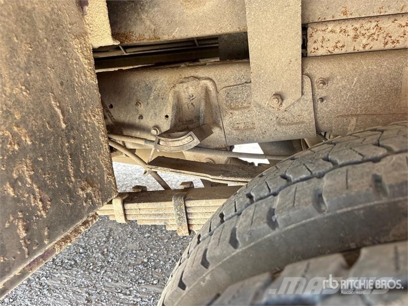 Dodge 5500 4x4 Service Truck (Inoperable) 市政车