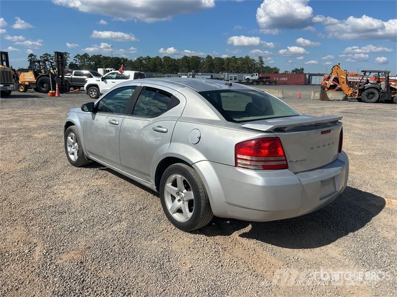 Dodge Avenger Automobile PKWs