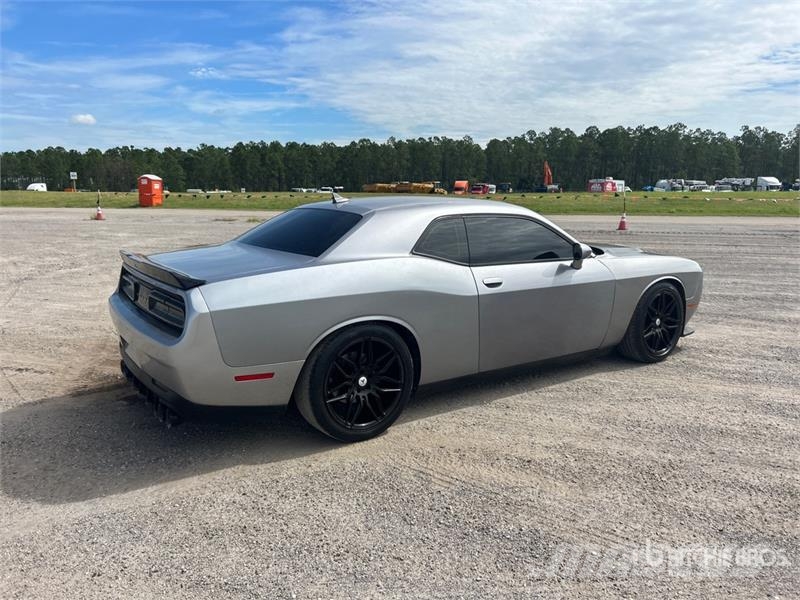 Dodge Challenger Automobile Henkilöautot
